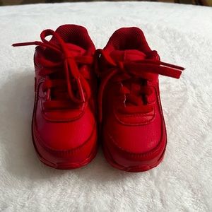 Red Nike toddler 5c